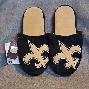 NFL SAINTS Men's Slippers Size: M 9-10
